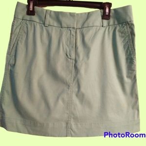 Light green mini skirt 💚